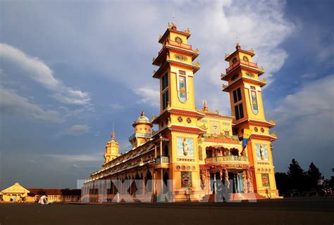  Catedral de Girardot: Kiệt tác kiến trúc tôn giáo lộng lẫy và biểu tượng lịch sử của Girardot!