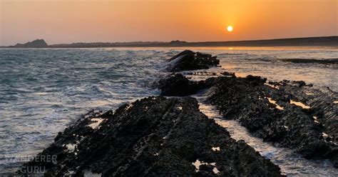 Gwadar Beach: Ngắm Trời Tối Bên Bờ Biển, Trải Nghiệm Văn Hóa Balochistan!